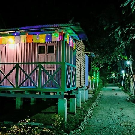 Leo Jungle Retreat By Stayapart , Jaldapara Madari Hat Zewnętrze zdjęcie