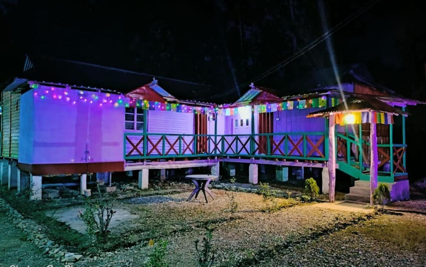 Leo Jungle Retreat By Stayapart , Jaldapara Madari Hat Zewnętrze zdjęcie